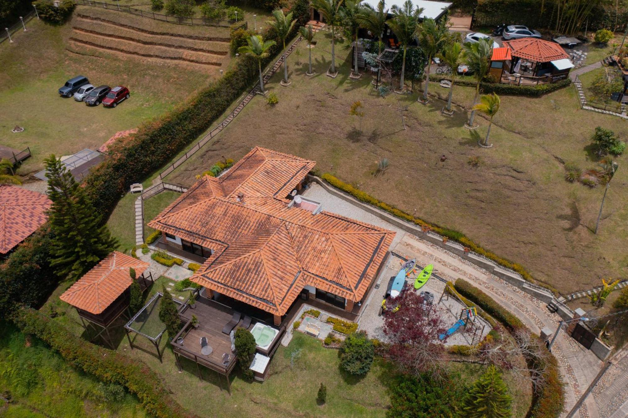 Casa Campestre Montecarlo Guatape- Desayuno A Pareja Villa Екстериор снимка