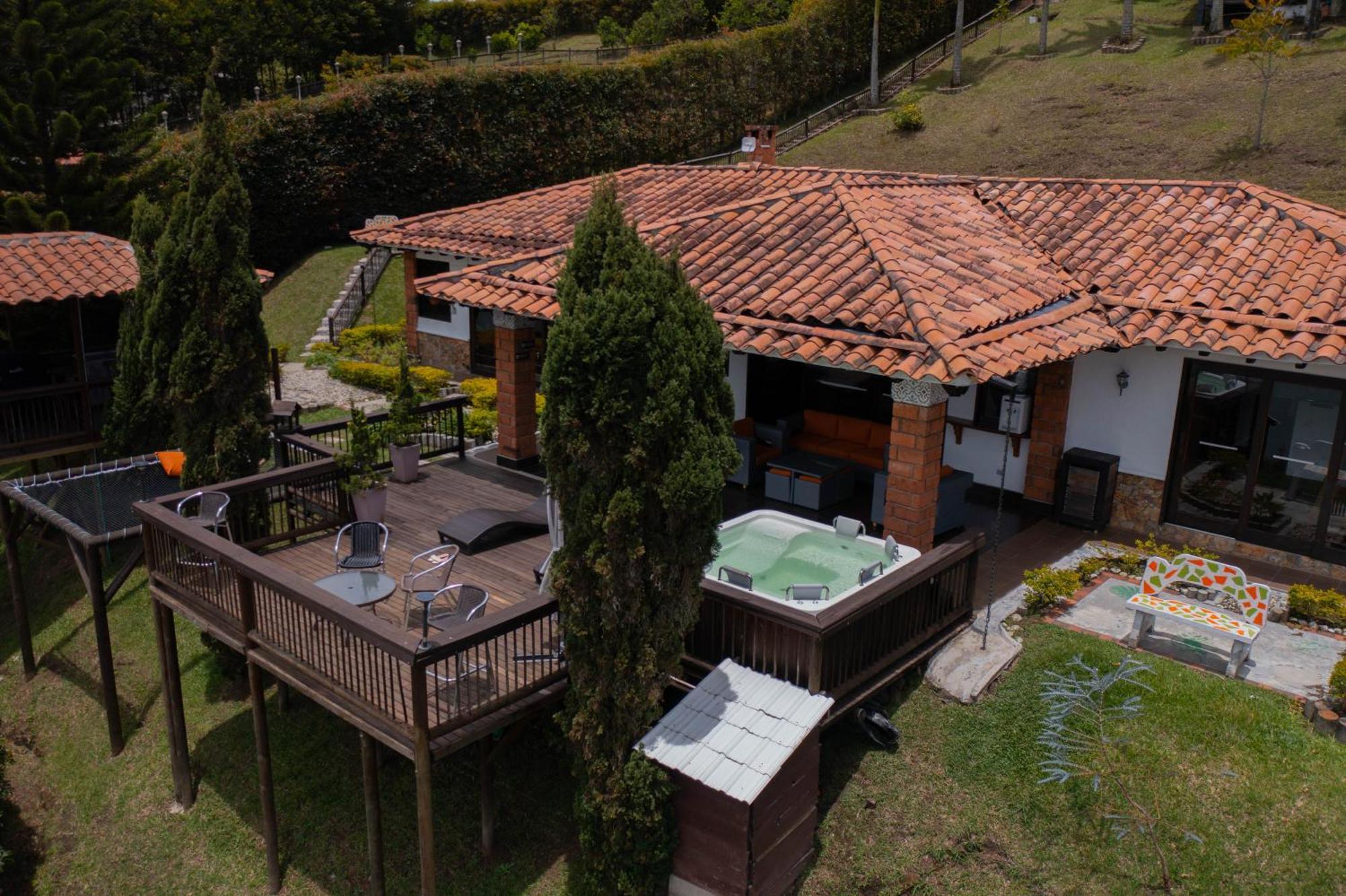 Casa Campestre Montecarlo Guatape- Desayuno A Pareja Villa Екстериор снимка